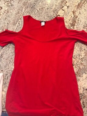 VENUS Bright Red Cold-Shoulder Scoop Neck Top